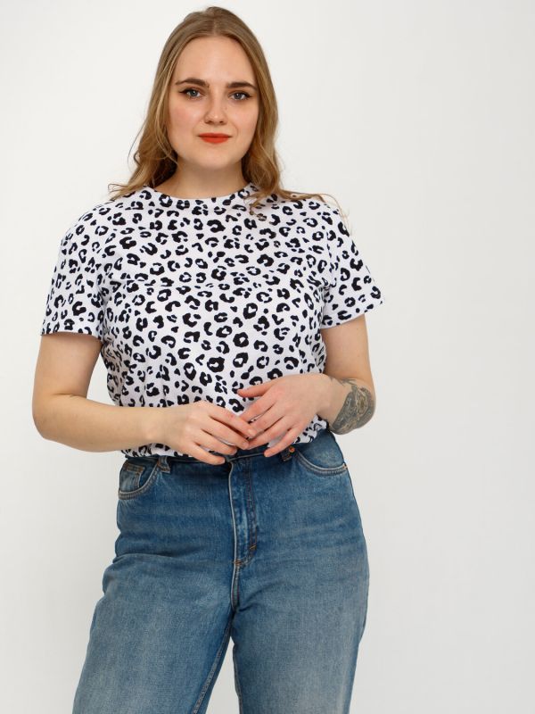 291924 April T-Shirt